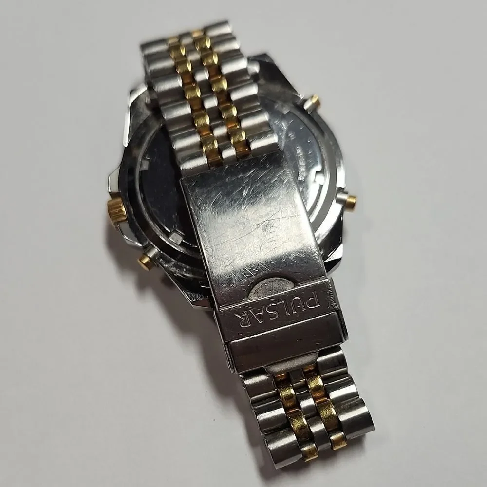 Seiko Pulsar Pilot & Diver Style V071-X010